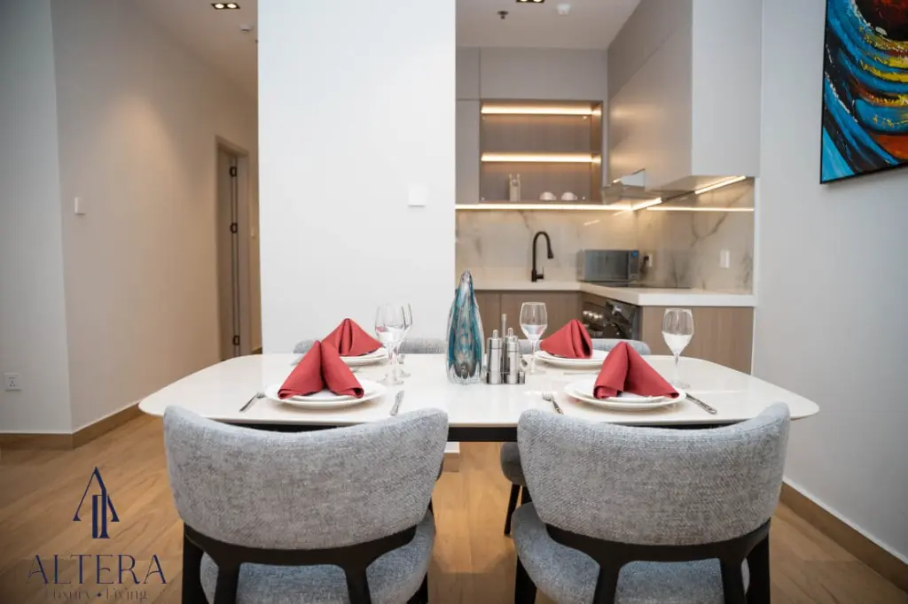 2bed kitchen.webp